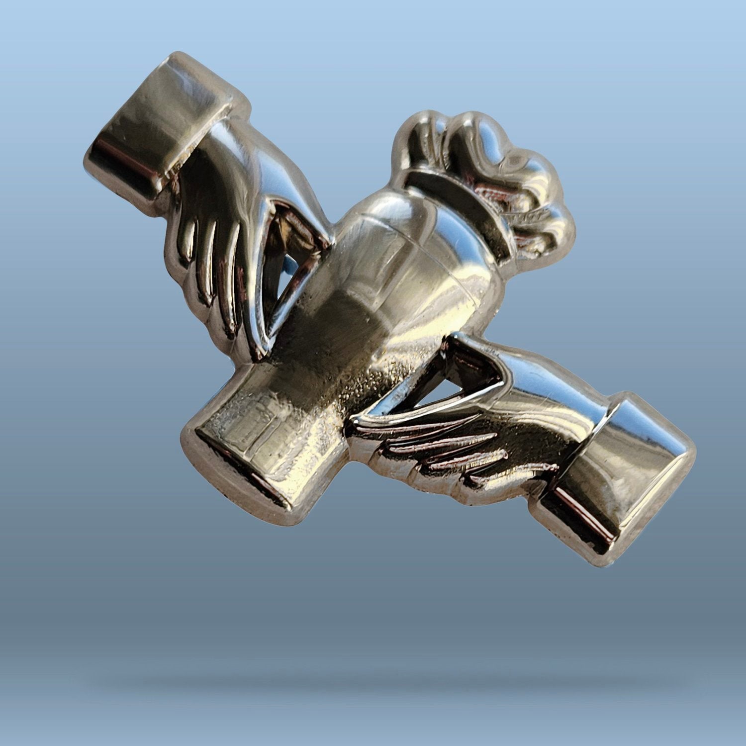 The Claddagh Pint Pin