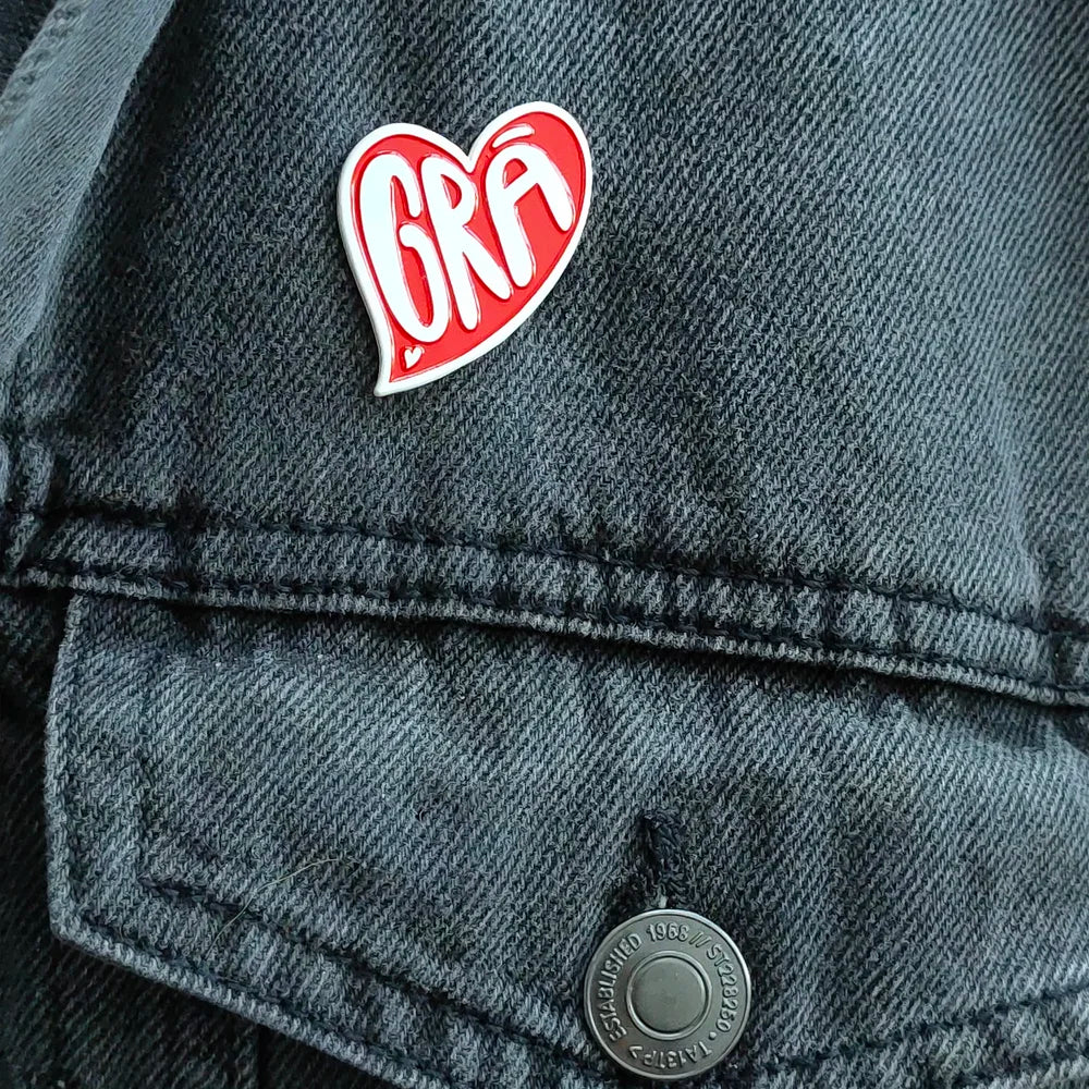 Grá Enamel Pin