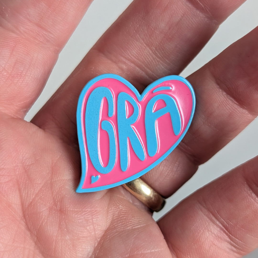Grá Enamel Pin